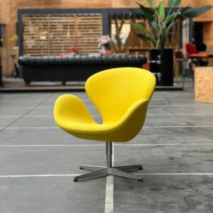 Fritz Hansen | Swan Chair