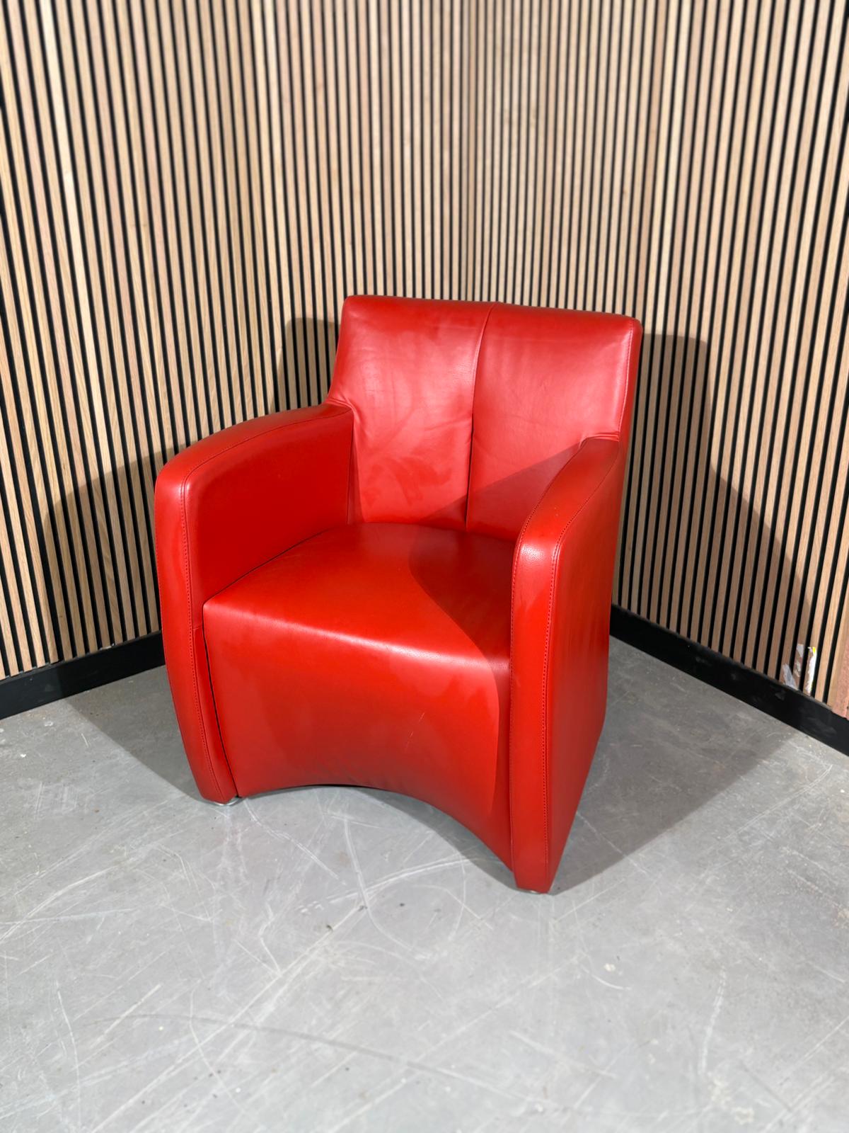 Fauteuil Leolux Rood (lage rugleuning)