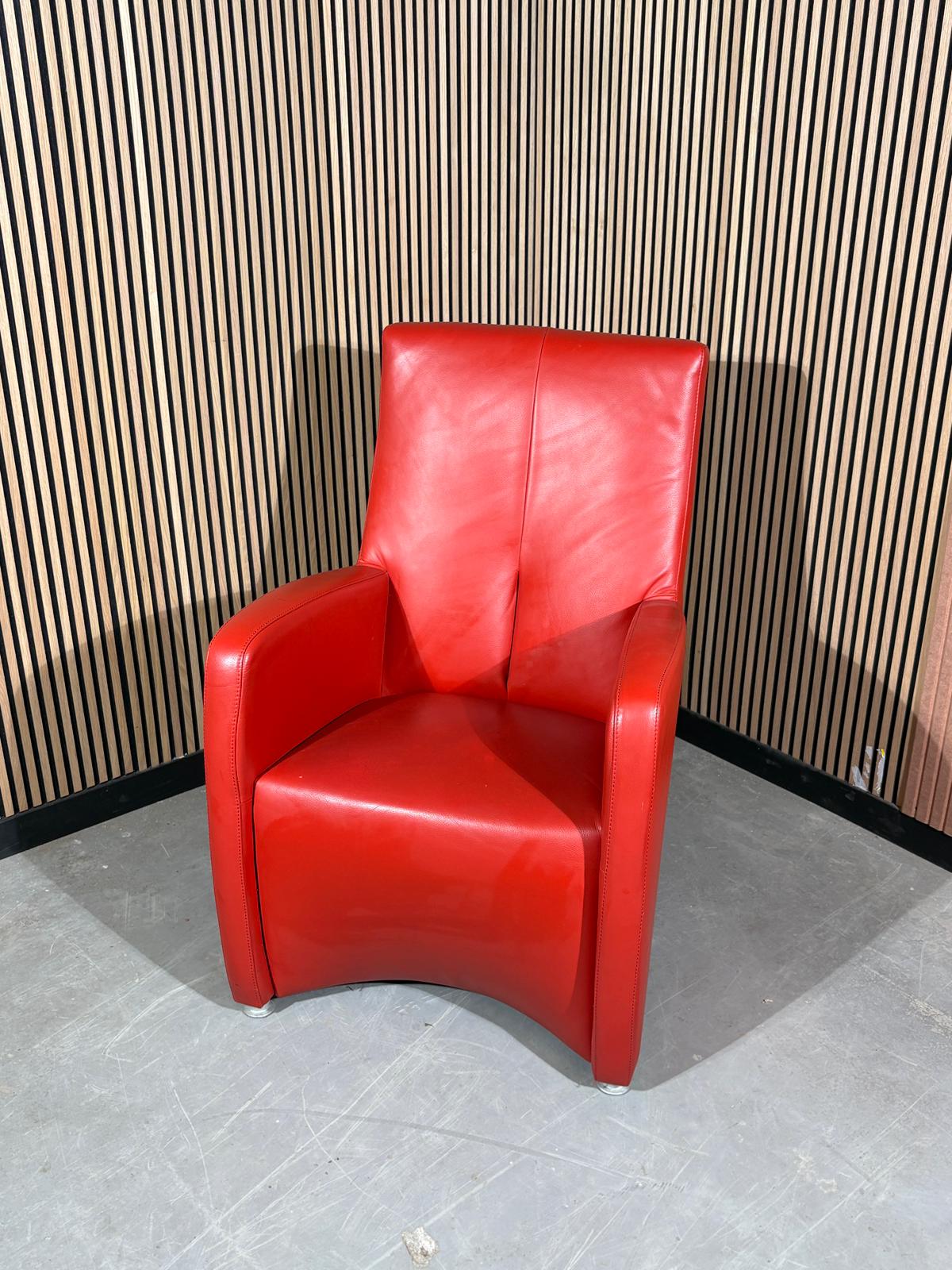 Fauteuil Leolux Rood (lage rugleuning)