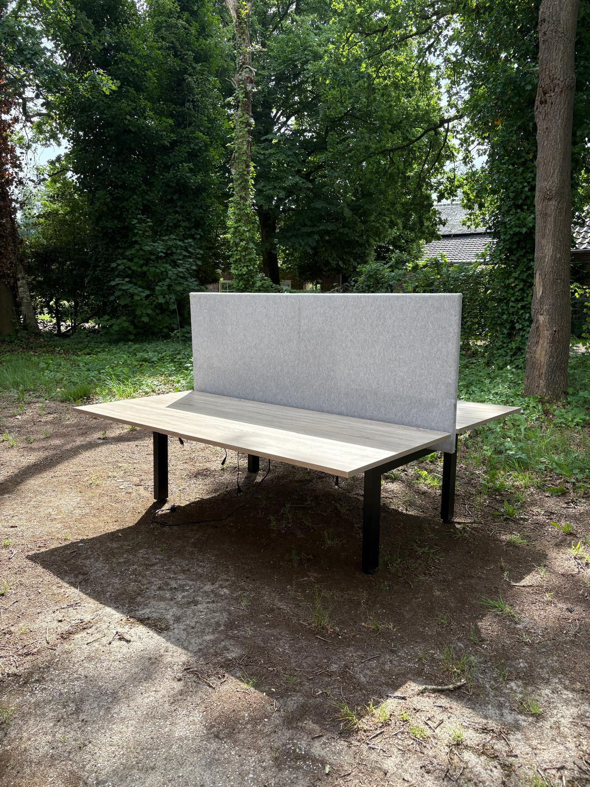 Zit-sta Duo Bureau