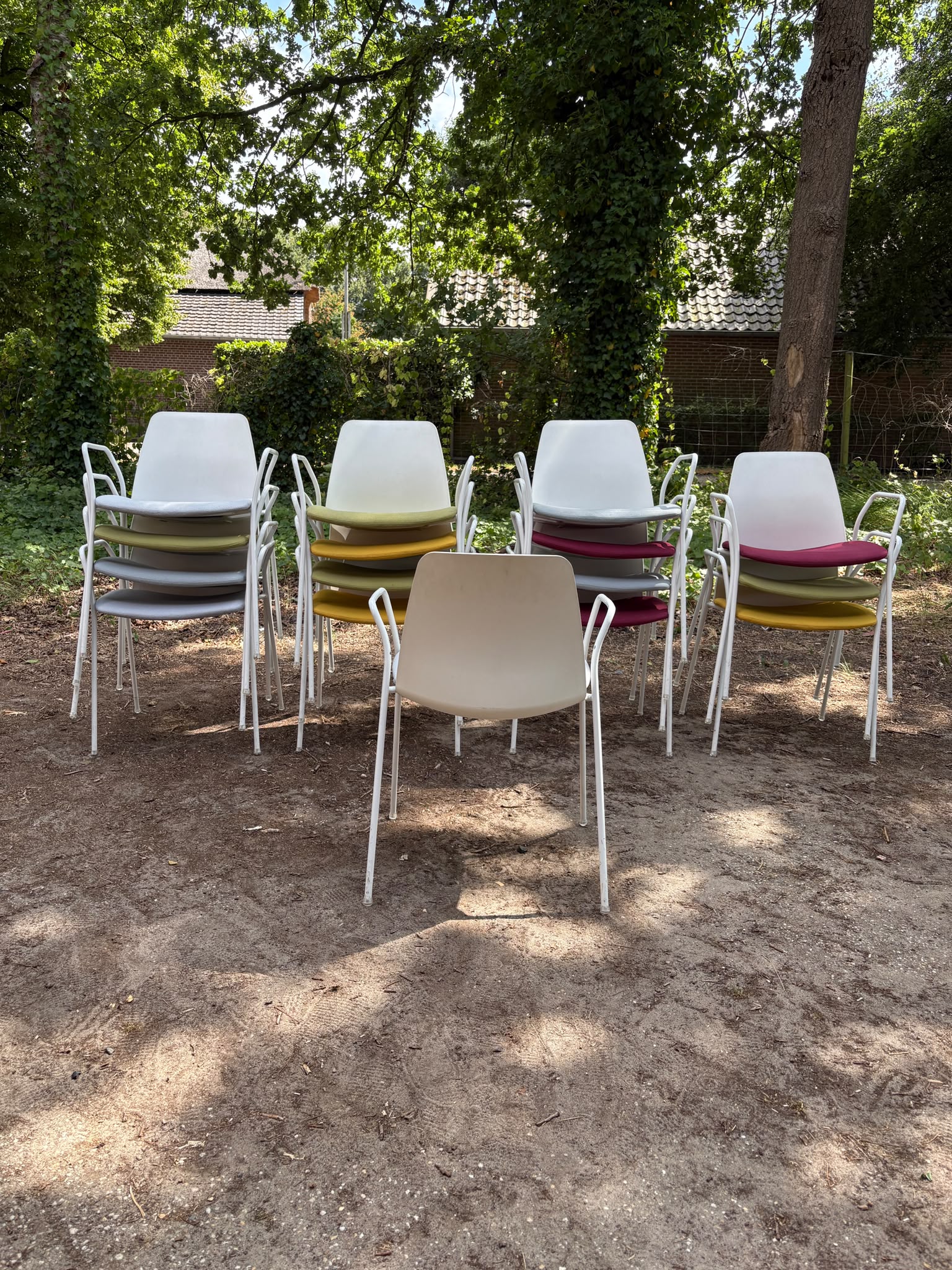 Inclass Unnia chair (Stoffeerde zitting) - Afbeelding 4
